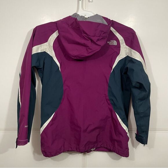 The North Face Purple Hyvent Soft Shell Weather Resistant Jacket - Picture 2 of 6